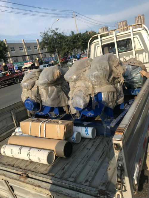 客戶拿貨(huò)圖片